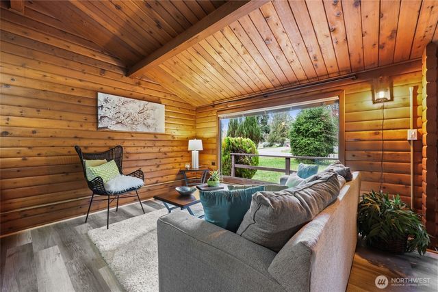 2806 Bona Vista Drive SW, Olympia, WA 98512