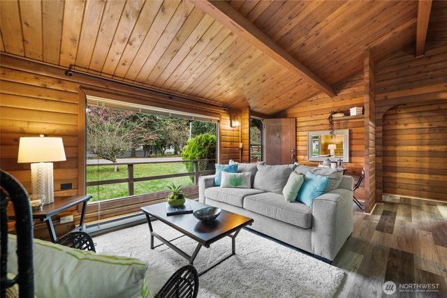 2806 Bona Vista Drive SW, Olympia, WA 98512