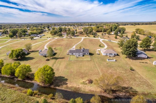 25115 S Hackamore Road E, Claremore, OK 74019