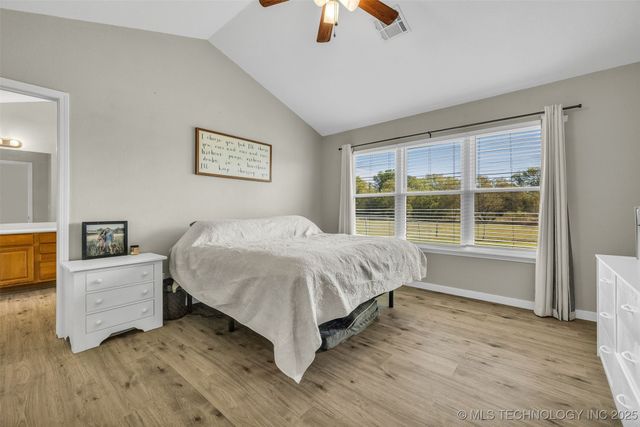 25115 S Hackamore Road E, Claremore, OK 74019