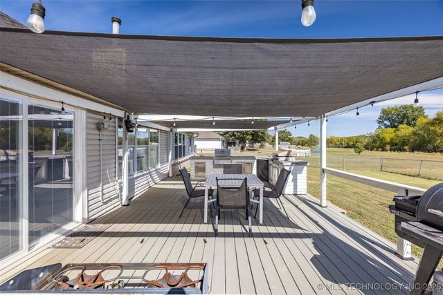 25115 S Hackamore Road E, Claremore, OK 74019