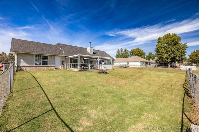 25115 S Hackamore Road E, Claremore, OK 74019