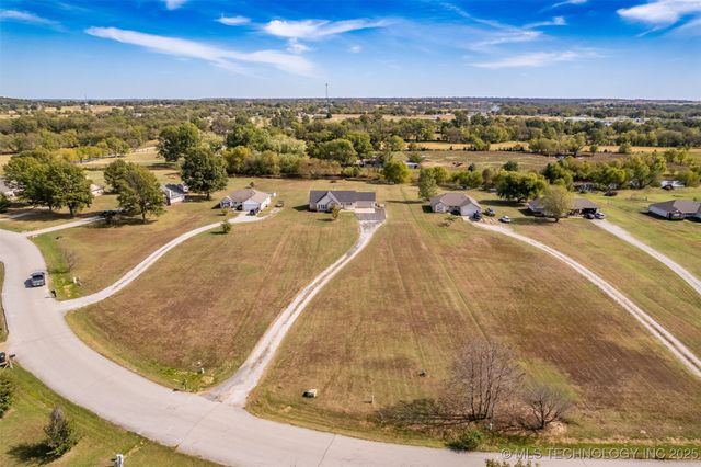 25115 S Hackamore Road E, Claremore, OK 74019