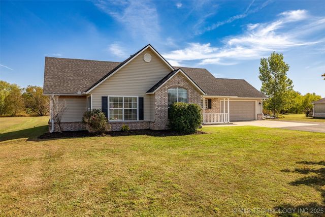 25115 S Hackamore Road E, Claremore, OK 74019