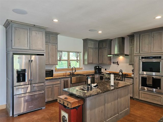 437 County Road 3190, Winnsboro, TX 75494