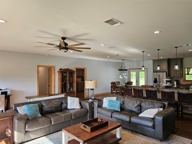 437 County Road 3190, Winnsboro, TX 75494