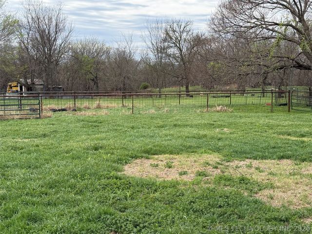 402151 W 3200 Road, Ramona, OK 74061