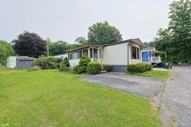 63 Tanglewood Road, Hopewell Junction, NY 12533