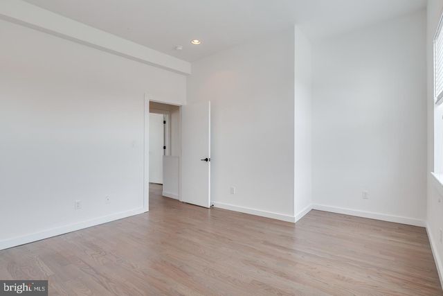 2933 E THOMPSON ST, Philadelphia, PA 19134