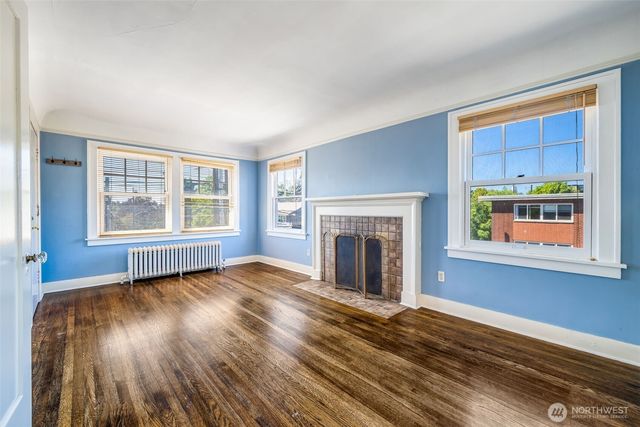 746 10th Avenue E, Seattle, WA 98102