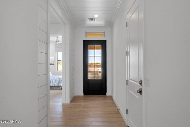 3706 E Rochelle Circle, Mesa, AZ 85213