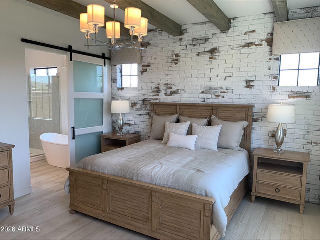 3706 E Rochelle Circle, Mesa, AZ 85213