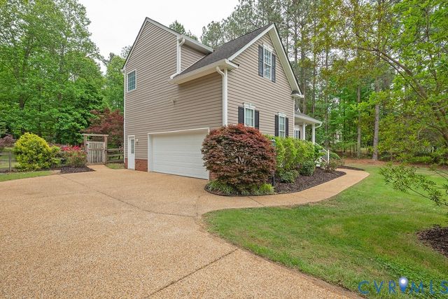 4401 Wigeon Ct, Providence Forge, VA 23140