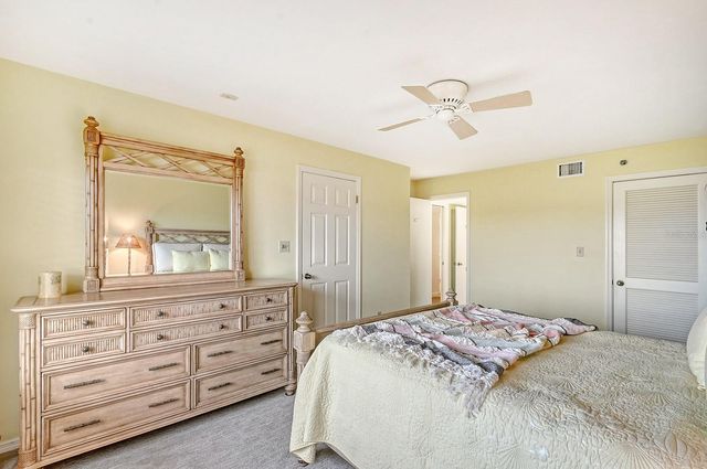 550 FLAMINGO DRIVE 202, Venice, FL 34285