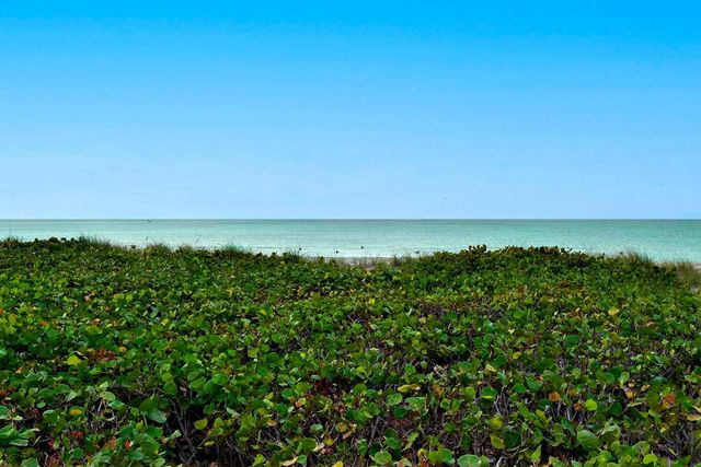 550 FLAMINGO DRIVE 202, Venice, FL 34285