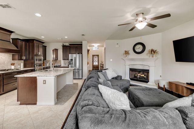 1017 Rose Garden Drive, Little Elm, TX 75068
