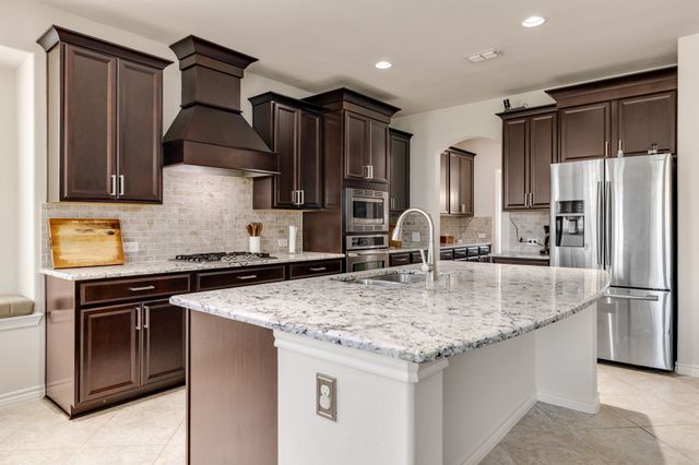 1017 Rose Garden Drive, Little Elm, TX 75068
