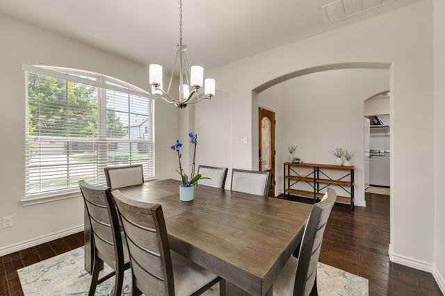 1017 Rose Garden Drive, Little Elm, TX 75068