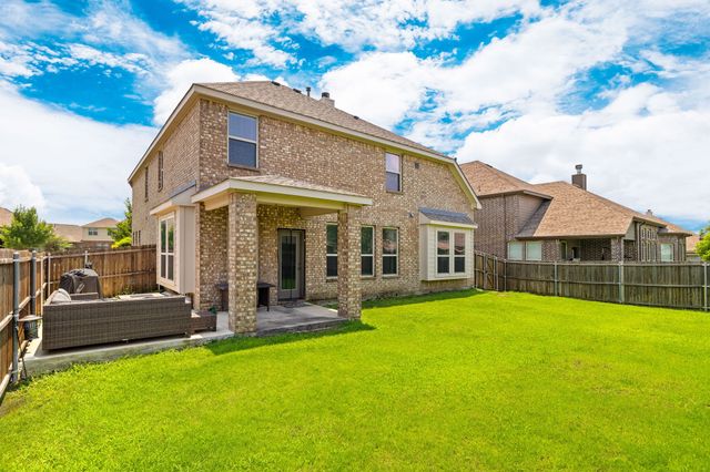 1017 Rose Garden Drive, Little Elm, TX 75068