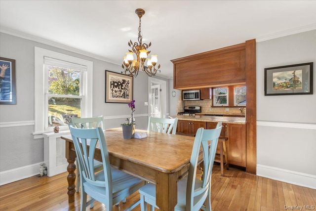 280 Knollwood Road, White Plains, NY 10607