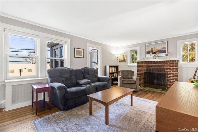280 Knollwood Road, White Plains, NY 10607