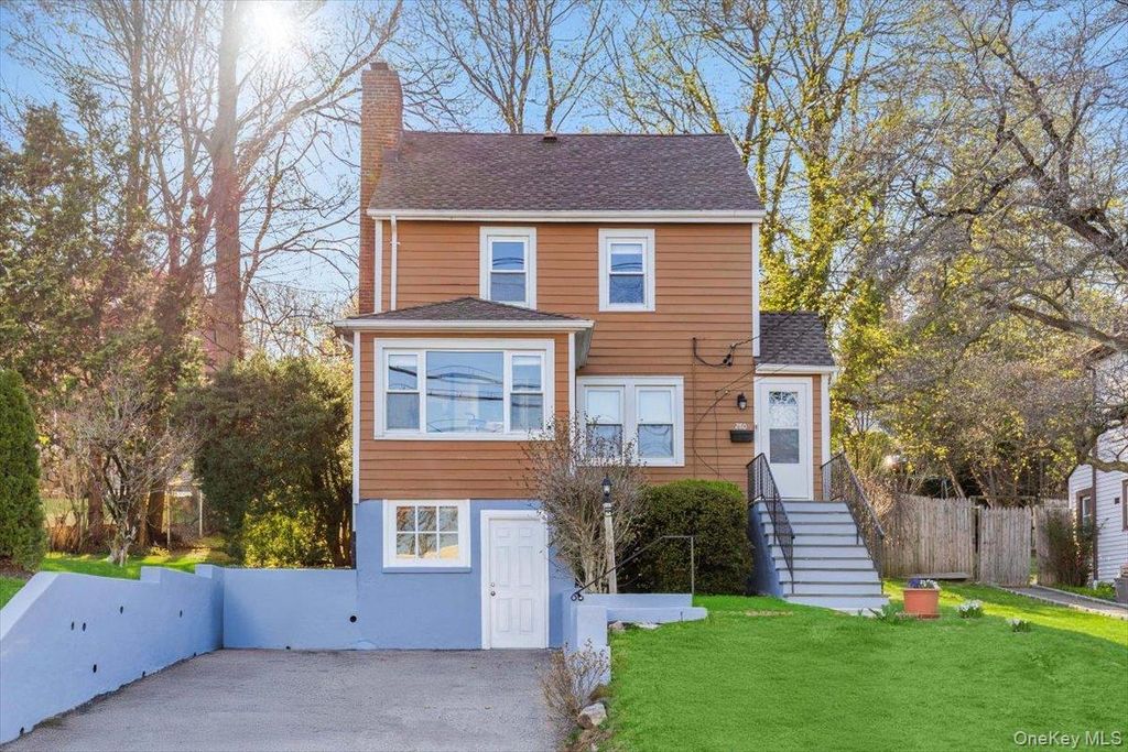 280 Knollwood Road, White Plains, NY 10607
