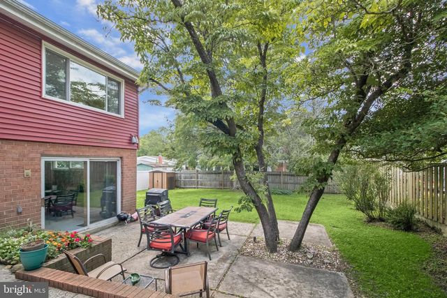 11400 CLOVERHILL DR, Silver Spring, MD 20902