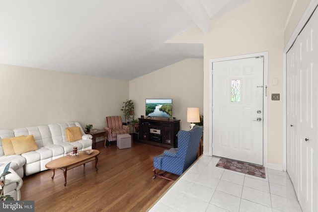 11400 CLOVERHILL DR, Silver Spring, MD 20902