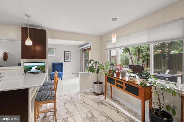 11400 CLOVERHILL DR, Silver Spring, MD 20902