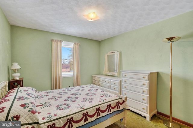 248 S 6TH ST, Mount Wolf, PA 17347