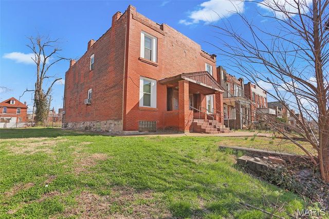 4837 Northland Avenue, St Louis, MO 63113