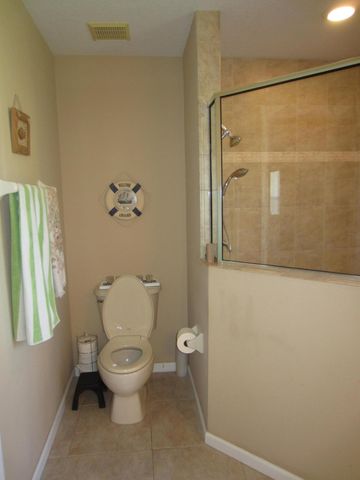 4702 Seagrape Drive, Fort Pierce, FL 34982