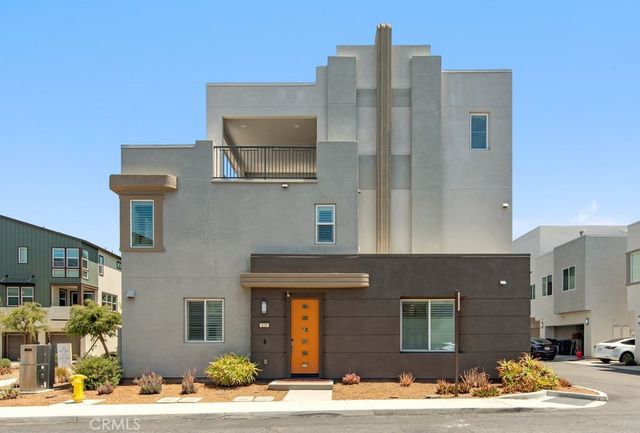 123 Tenor, Irvine, CA 92618