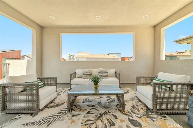 123 Tenor, Irvine, CA 92618