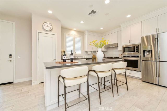 123 Tenor, Irvine, CA 92618