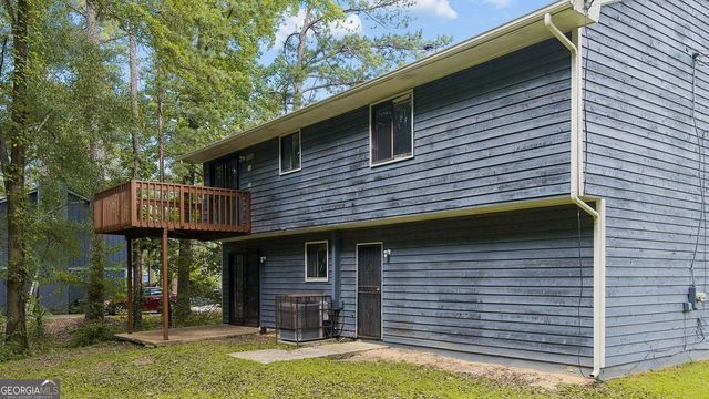7055 Hania Drive, Fairburn, GA 30213