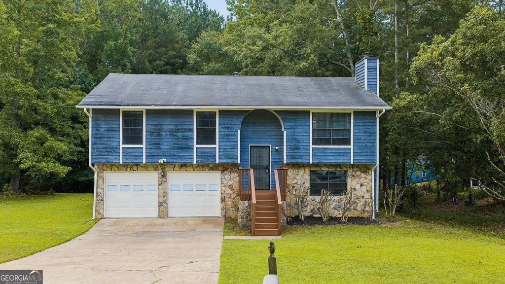 7055 Hania Drive, Fairburn, GA 30213