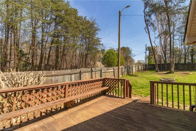 8225 Easley Road, Walnut Cove, NC 27052