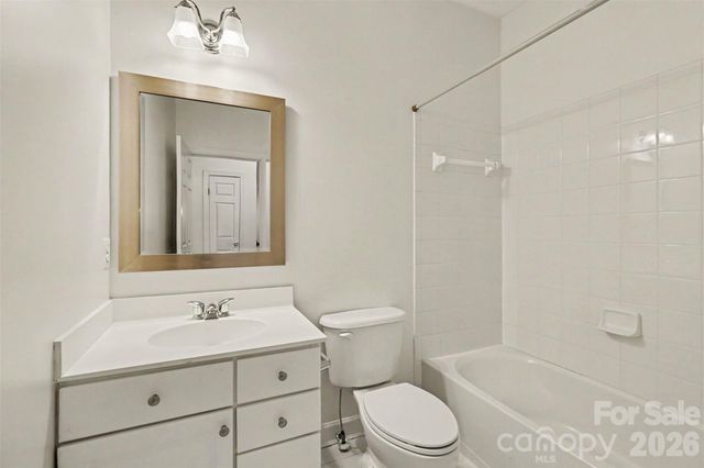 3251 Luke Crossing Drive, Charlotte, NC 28226