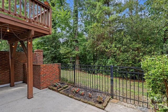 3251 Luke Crossing Drive, Charlotte, NC 28226