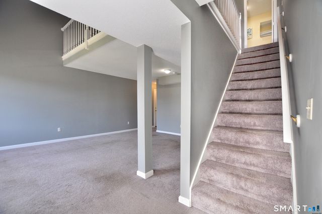 3 Concorde Way B1, Windsor Locks, CT 06096