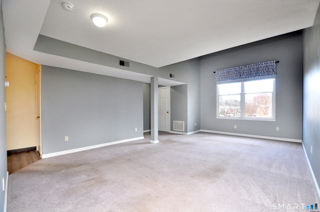 3 Concorde Way B1, Windsor Locks, CT 06096
