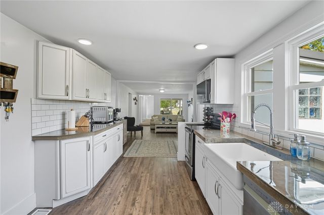 8080 Township Line Road, Waynesville, OH 45068