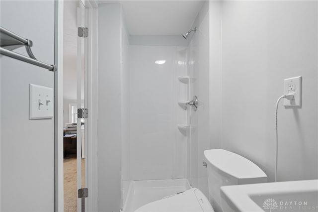 8080 Township Line Road, Waynesville, OH 45068