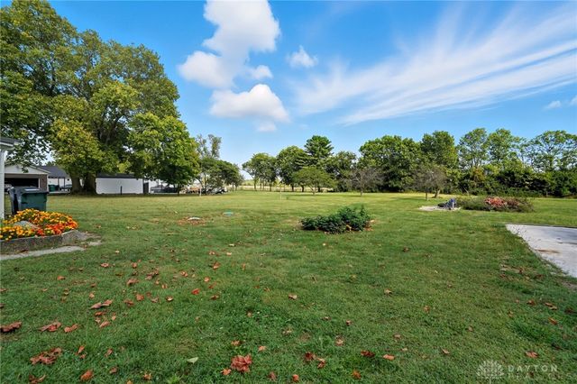 8080 Township Line Road, Waynesville, OH 45068