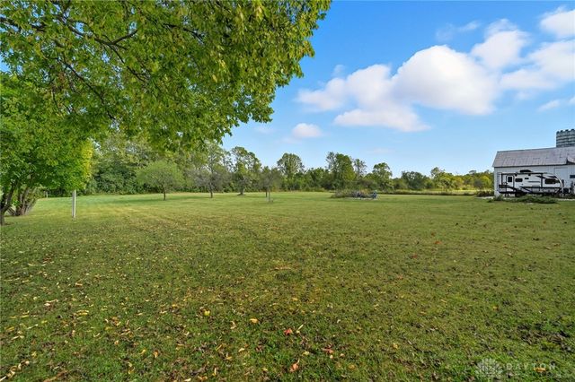 8080 Township Line Road, Waynesville, OH 45068