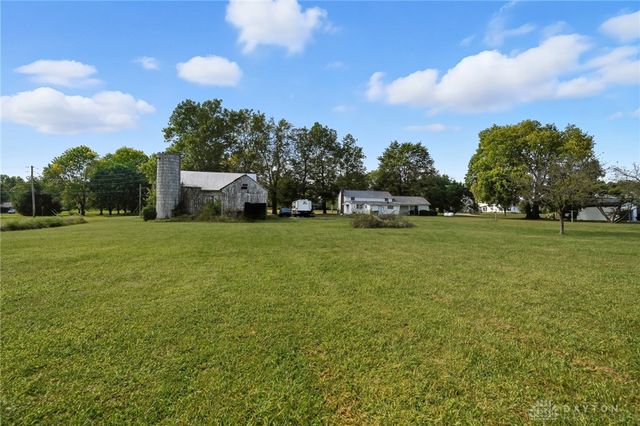 8080 Township Line Road, Waynesville, OH 45068
