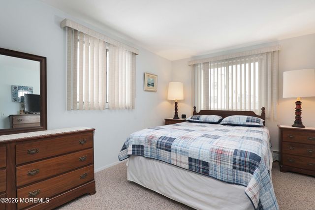 22 E Sea Way, Lavallette, NJ 08735