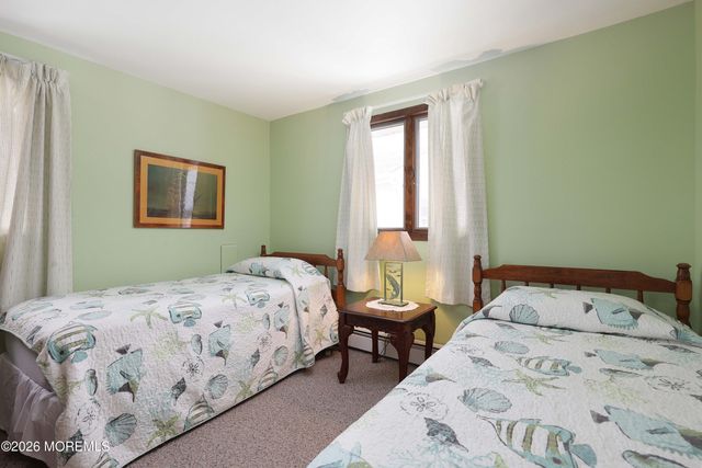 22 E Sea Way, Lavallette, NJ 08735