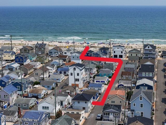 22 E Sea Way, Lavallette, NJ 08735
